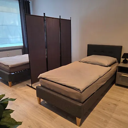 Appartement Jonalu - Saniert - Zentral - Voll Ausgestattet - 4 Personen - *